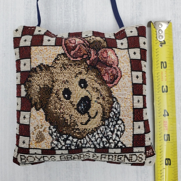 4 Boyd's Bears & Friends Brooches and Mini Pillow - Picture 3 of 11